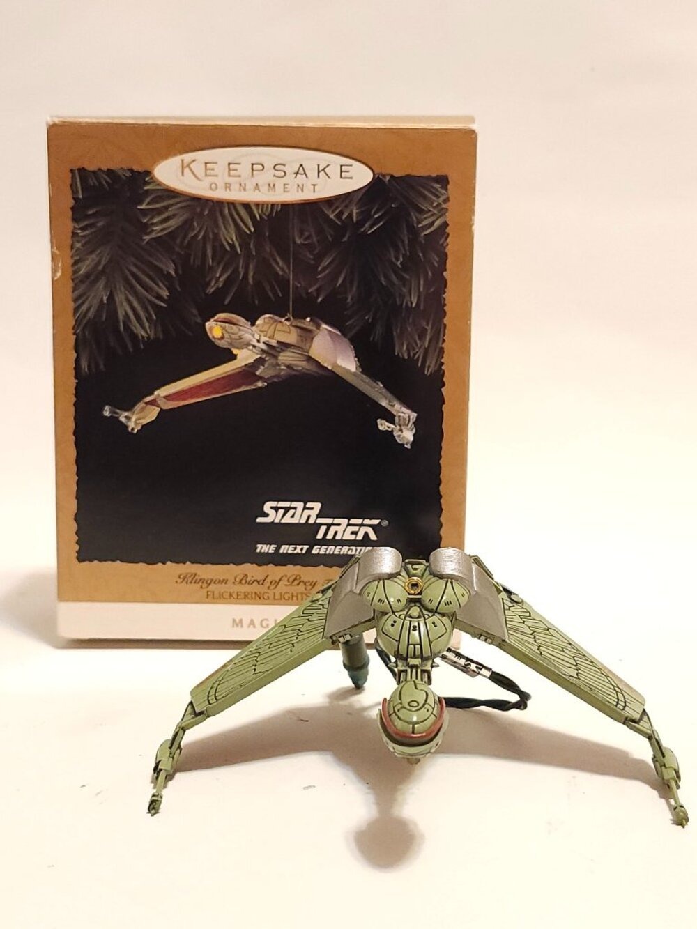 Hallmark Star Trek TNG Klingon Bird of Prey Keepsake Ornament 1994 Magic